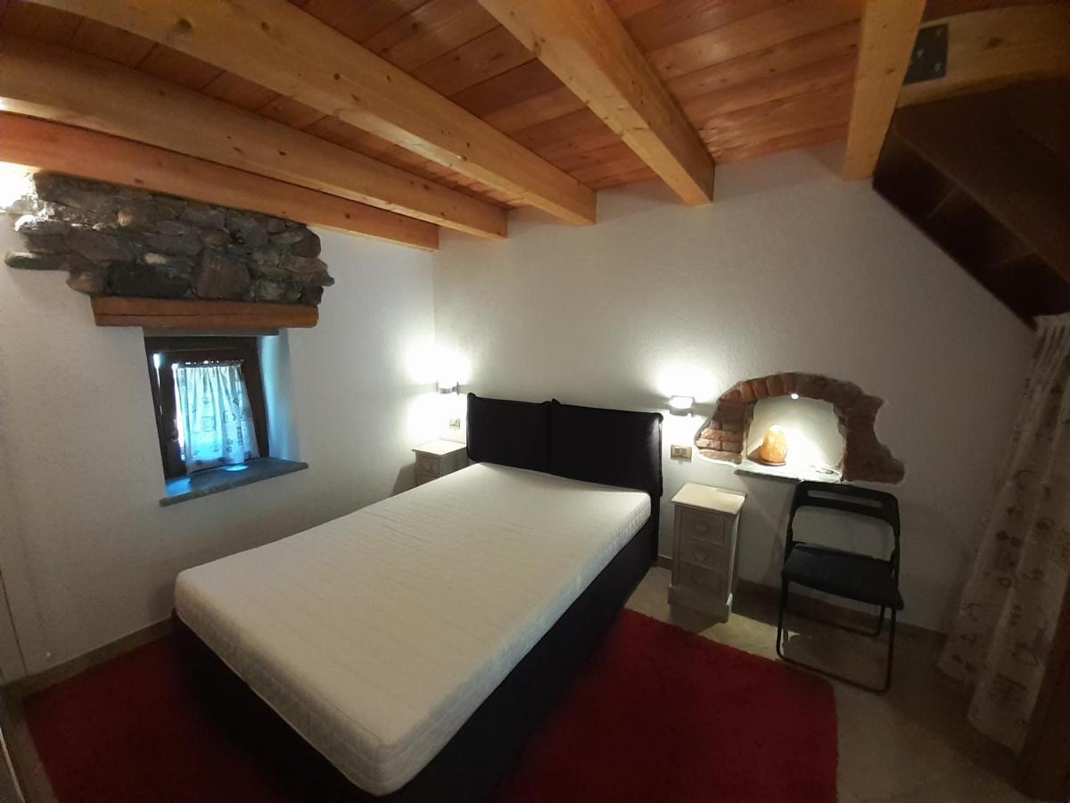 Acero Rosso Villa Champdepraz Екстериор снимка