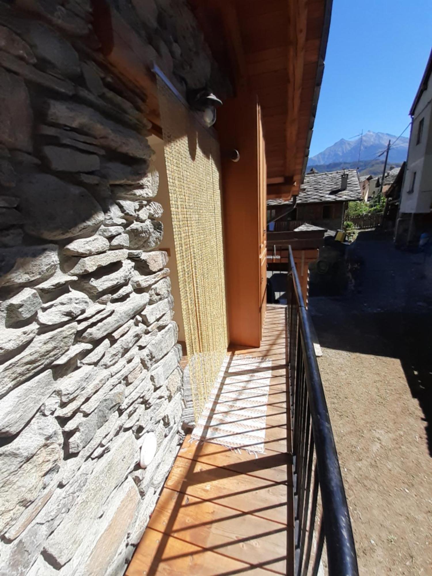 Acero Rosso Villa Champdepraz Екстериор снимка